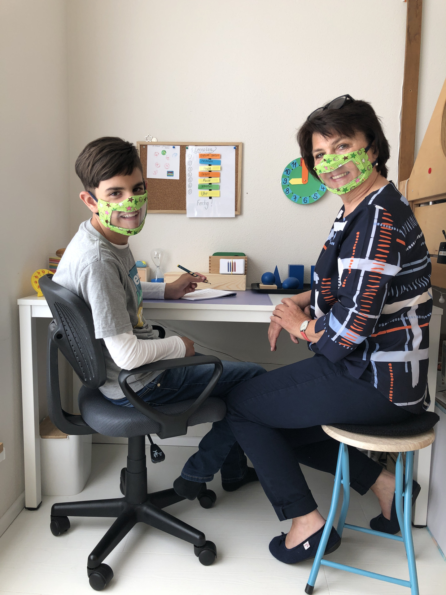 Corona-SchulbegleiterInnen im Homeschooling